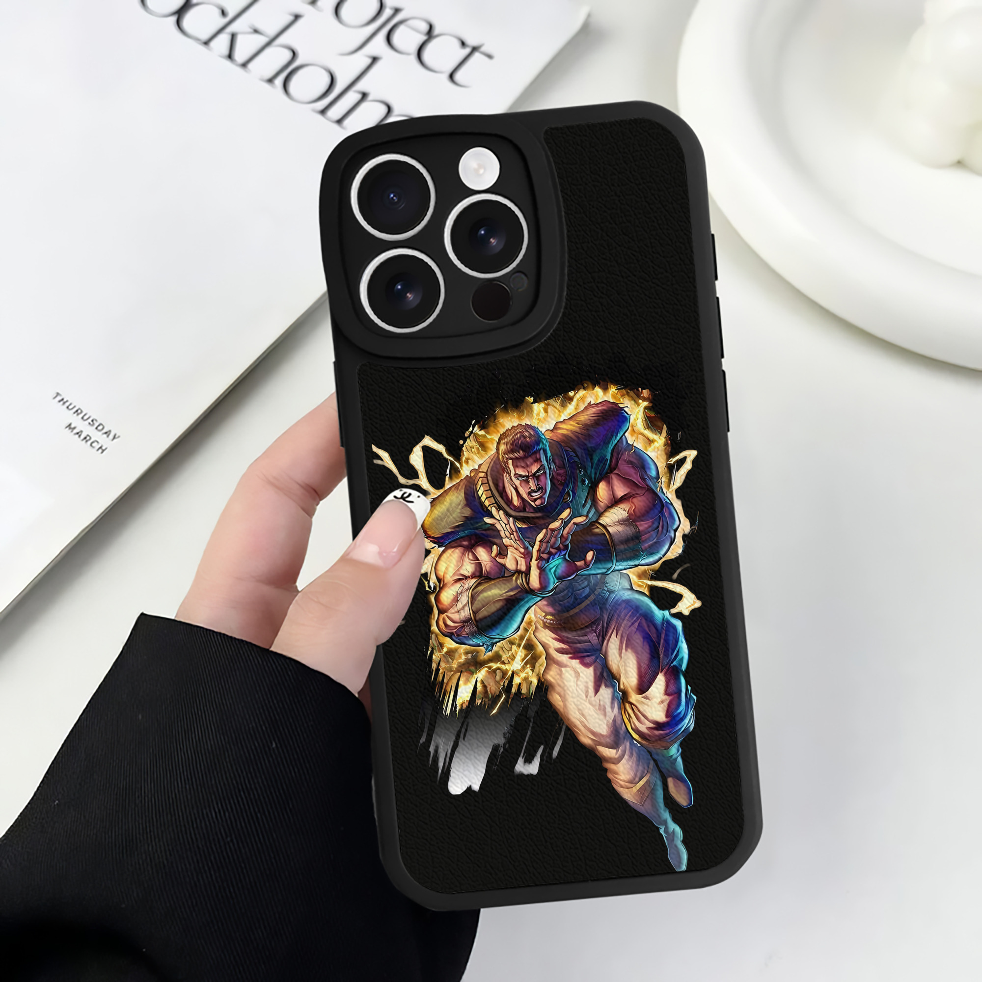 （画像用） 北斗の拳 Fist of the North Star 【iPhone 16シリーズ対応】シリコンスマホケース（レザー調） 材質：シリコン